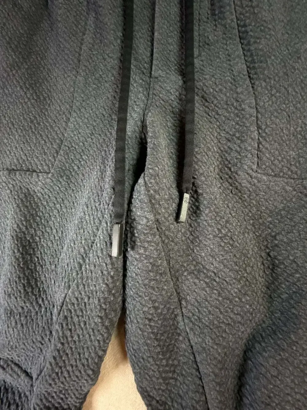 Lululemon Men's At Ease Textured Cotton-Blend Jogger Pants large